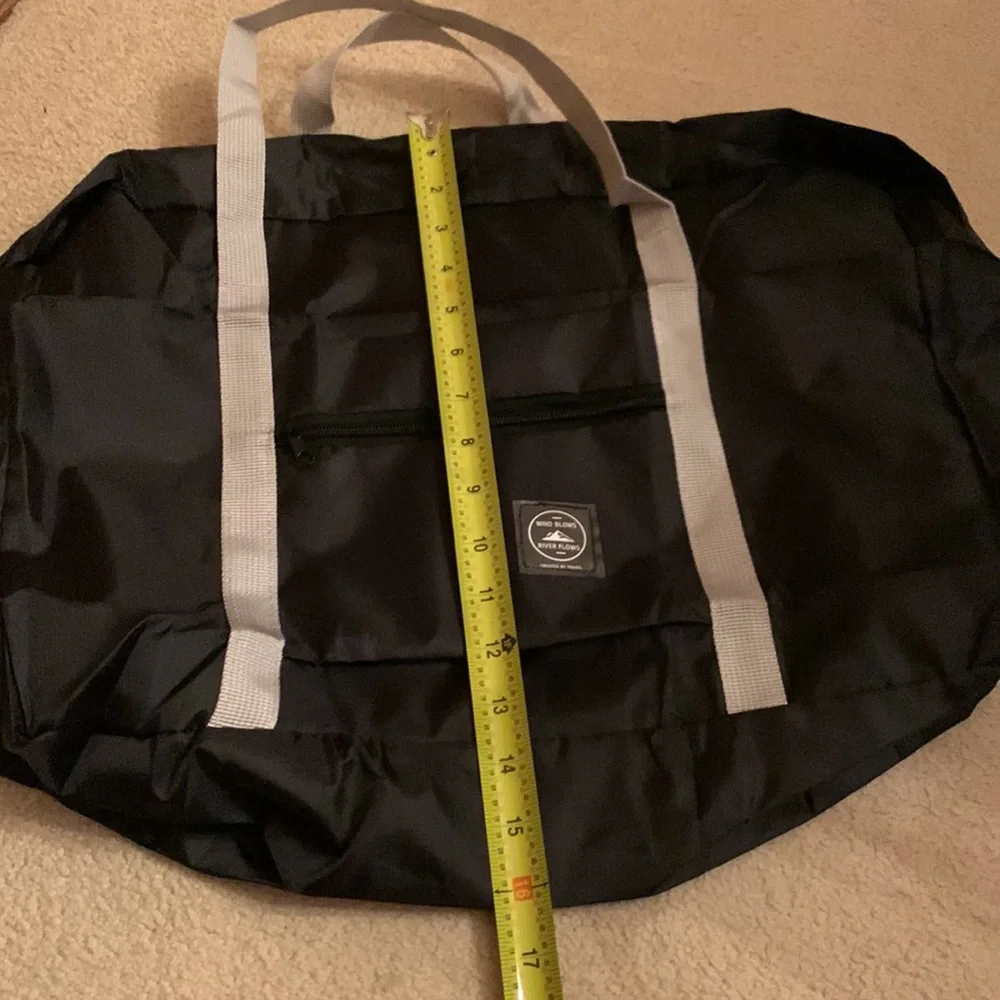Packable folding duffel bag travel